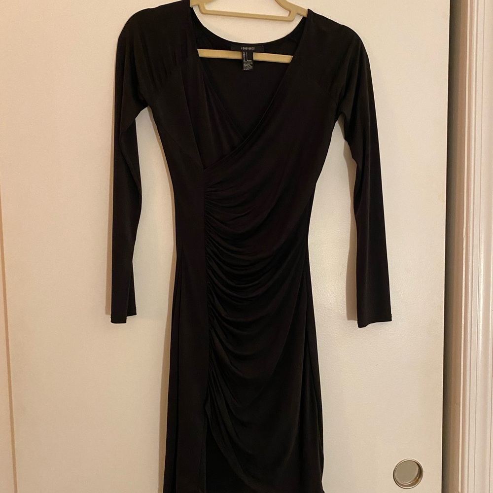 Forever 21 Black Long Sleeve Dress - Picture 2 of 6